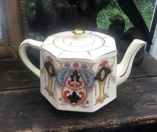 Celia Gibson Teapot Farmhouse
