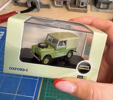 Oxford 76LAN2011 Land Rover Series II Canvas Back Bronze Green, 1:76 Scale
