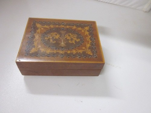 Wooden storage musical box - storage,