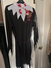 Women’s Sexy  Scary Nun Halloween Outfit With Hat And Stockings Size L