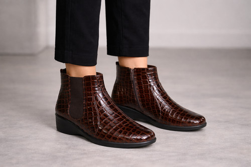 Womens brown croc patent - womens,