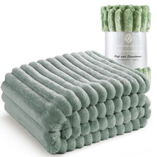 Osum Ribbed Soft Fleece Throws