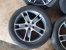 Volvo V50 2005 R17 alloy rim
