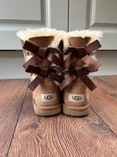 Girls Ugg Bailey bow boots size 13