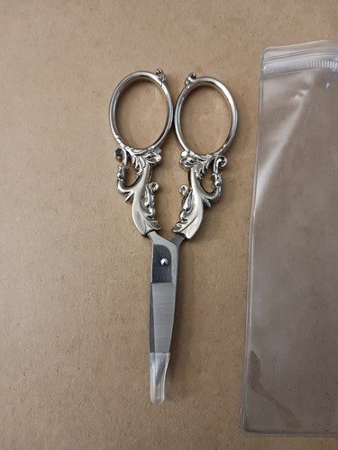 Vintage sewing scissors - vintage,