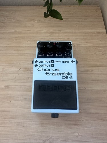 Boss chorus ensemble - boss, ce-5