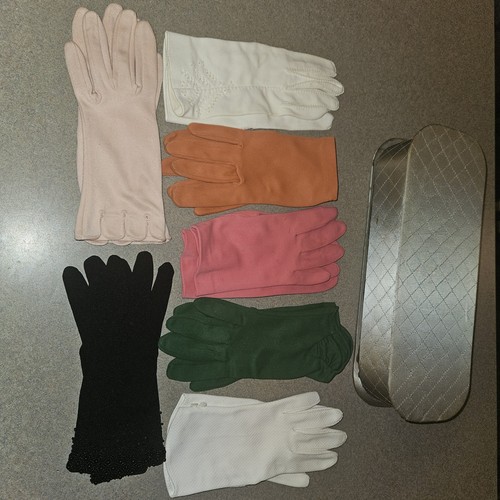 Lot pair vintage gloves - 7,