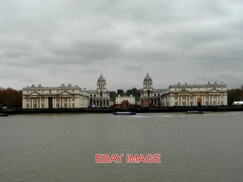 Photo isle dogs - , of