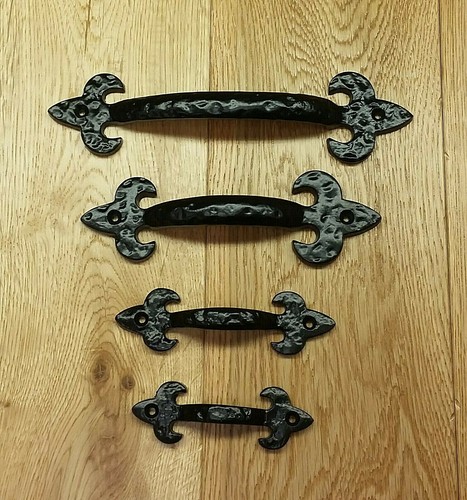 Antique cast iron fleur - antique, lys