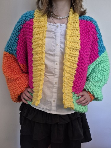 Hand knitted cardigan super - hand,