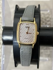 Uno Vintage Quartz Ladies