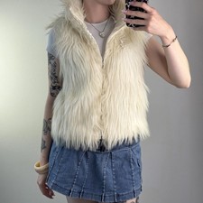 Y2K vintage Chilli Pepper zip up faux fur jacket sleeveless gilet cream shaggy