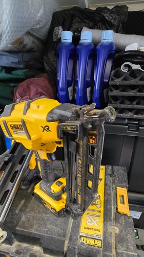 Dewalt dck264p2 brushless 18v - dewalt,