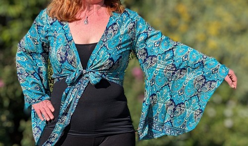 Blue white kimono wrap top - kimono,