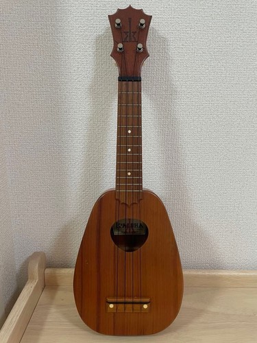 Koaloha ukulele 2004 pineapple - ukulele,