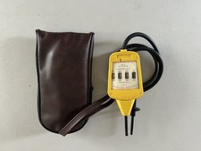 Martindale VI-13700 Voltage