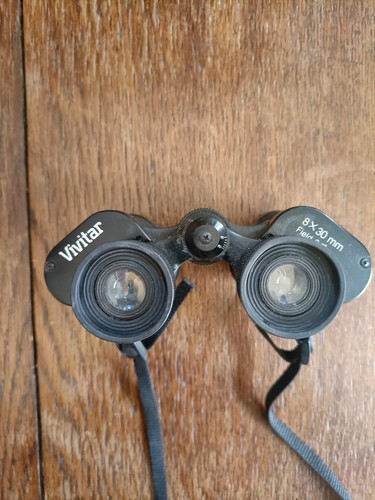Vivitar 8x30 mid sized - 8x30,