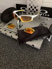 Authentic Oakley  Sunglasses Very Good Condition Split jacket