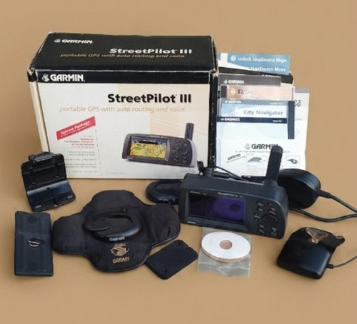 Garmin street pilot - street, iii