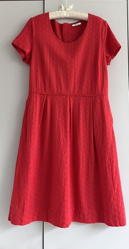 Allium liberty dress - allium, red