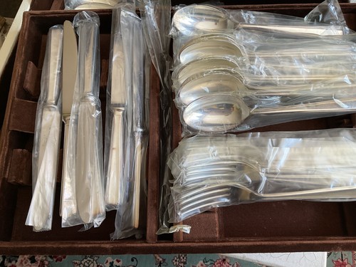 Silver flatware pieces set - flatware,,