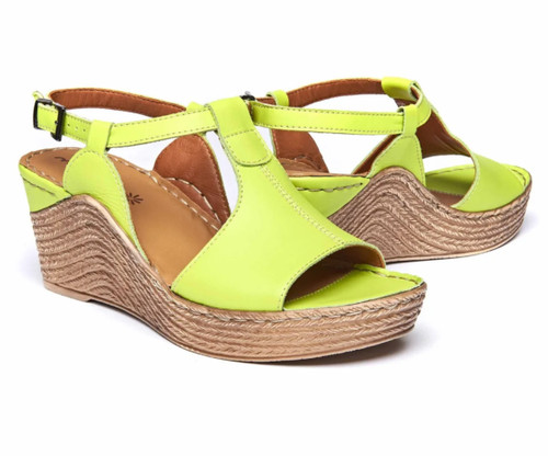 Moshulu shoes size green - 7,