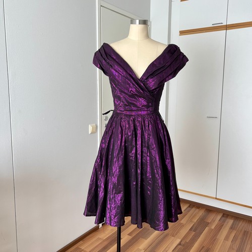 1980s purple off - 1980s, shoulder