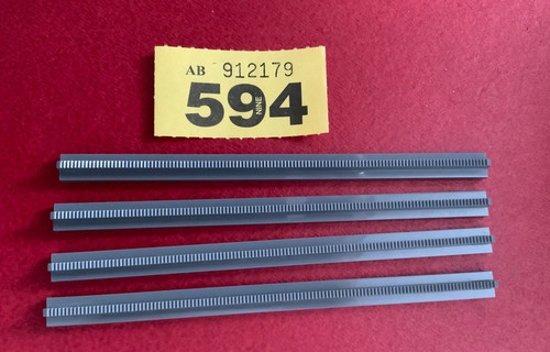 Lego 3228 straight slotted - x,