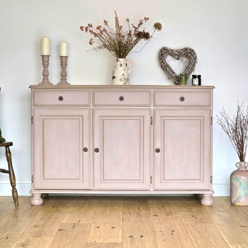 Vintage dusky pink