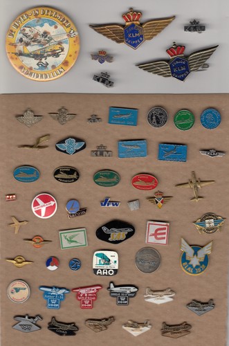 Vintage airline logo pin - airline,