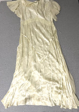 Nataya dress Pale Yellow Floral  Style Dress Size L lace