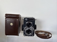 Yashica 44 LM  TLR  film camera