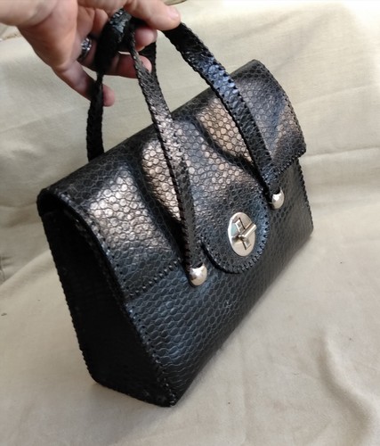 Vintage black leather - , croc