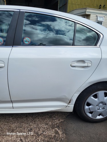 Toyota avensis mk3 t270 rear - toyota,