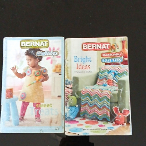 Bernat baby pattern books - x,