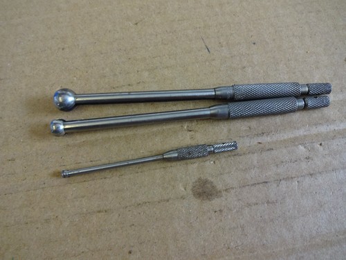 Small bore gauges - split, ball