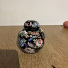 OLD CHINESE PORCELAIN