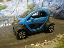 Matchbox MB1361 Renault Twizy in blue