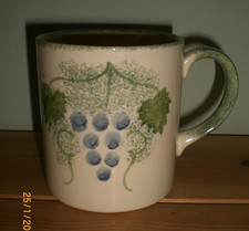 POOLE POTTERY DORSET FRUITS