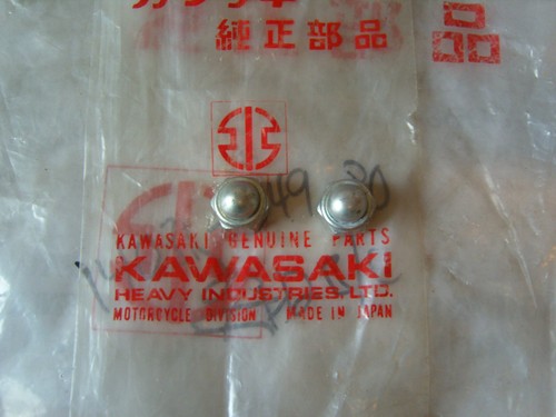 Kawasaki w2 c2 f3 - a7,