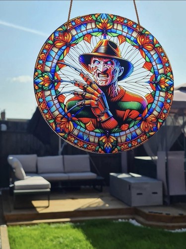 Horror slasher inspired sun - slasher,