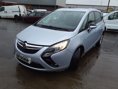 Vauxhall zafira 2011 - vauxhall,