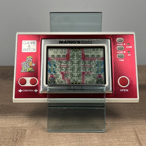 Nintendo game watch - watch, mario's
