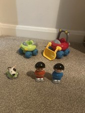 ELC Happyland Spacemen/Astronauts, Space Buggy x2 and Space Dog