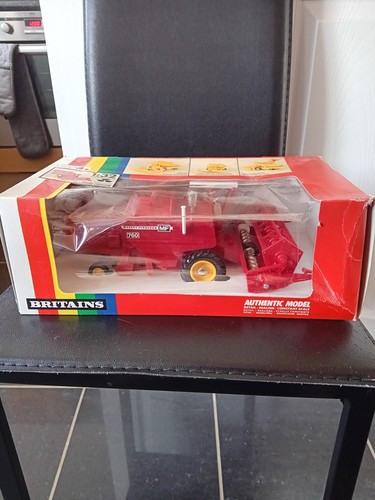 Massey furguson 760 combine - furguson,