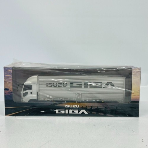 Isuzu miniature giga 8x4 - giga,