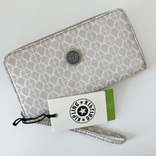 Kipling Imali Patterned Large RFID Wallet Zip Purse in Nude Beige New With Tags 