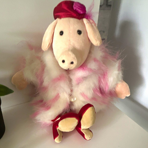 Jellycat medium fur coat - medium, piggy