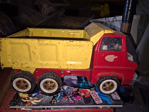Tonka vintage dump - vintage, truck