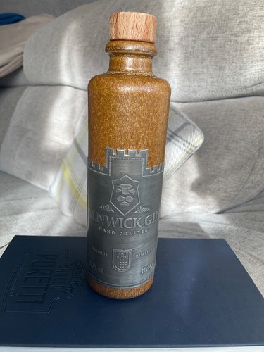 Alnwick gin collectable - alnwick, 20cl